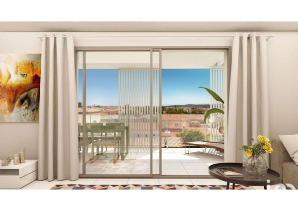 Appartement 4 pièces de 131 m² à Port-la-Nouvelle (11210)