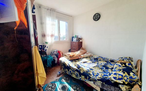 Appartement à vendre    3 pièces • 54,70 m2 La Courneuve