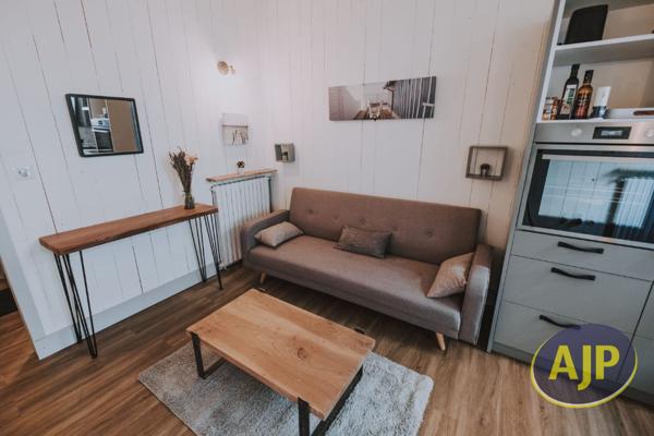 Appartement à louer Libourne : 1 pièces, 22m² avec 0 chambre(s) à 499€ - AJP Immobilier Saint Andre de Cubzac