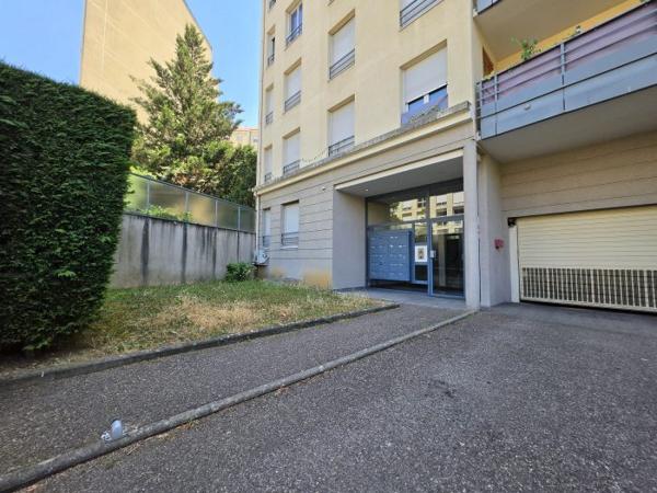Studio Villeurbanne
