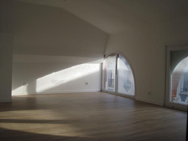 A LOUER APPARTEMENT PROCHE CENTRE A ST QUENTIN 02100