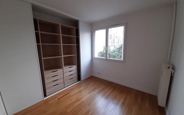 Appartement à vendre    3 pièces • 71,60 m2 Cachan