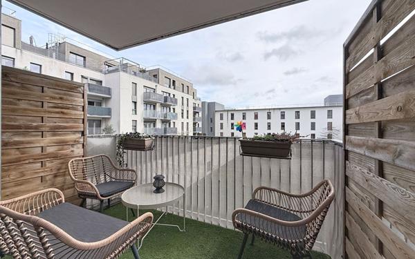 Appartement à vendre    4 pièces • 77,51 m2 Guyancourt