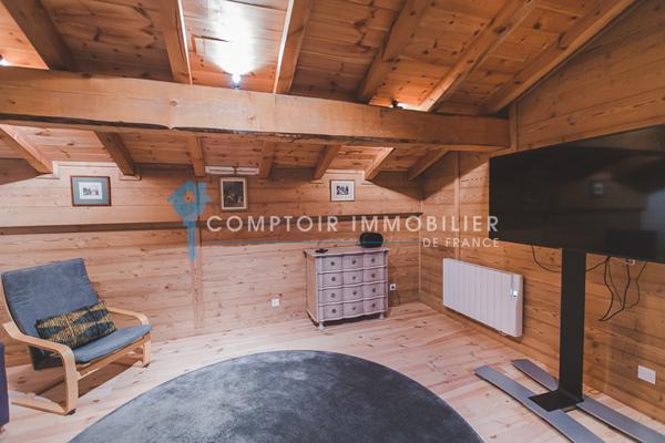 Maison
                                                                                                                                                                                                                                                                                                                        14 pièce(s)                                                                                                                                                                                                          8 chambre(s)                                                                                                                                                                                                          302  m²