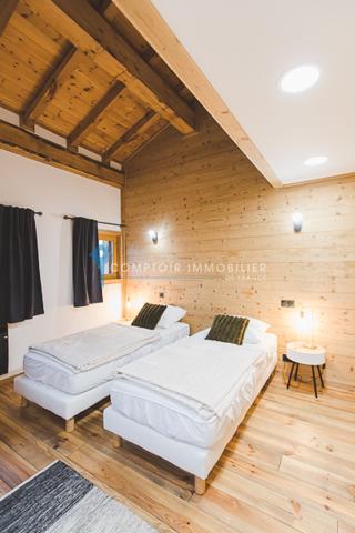 Maison
                                                                                                                                                                                                                                                                                                                        14 pièce(s)                                                                                                                                                                                                          8 chambre(s)                                                                                                                                                                                                          302  m²