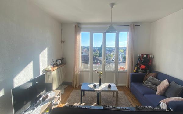 Appartement à vendre    3 pièces • 56 m2 Bourg-en-Bresse