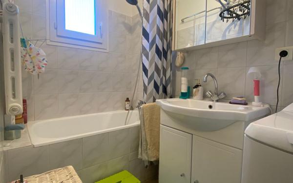 Appartement à vendre    3 pièces • 56 m2 Bourg-en-Bresse