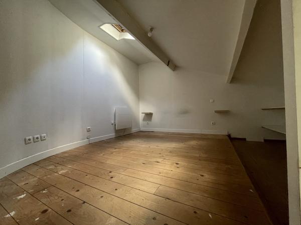 À vendre - Maison individuelle, 4 pièces située à Saint-Avertin (37550)