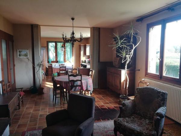 À vendre - Maison individuelle, 8 pièces située à Missillac (44780)