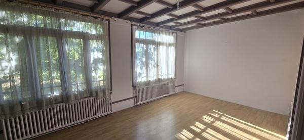 Maison à vendre 286 000 € Thenon 8 p 280 m² DPE D