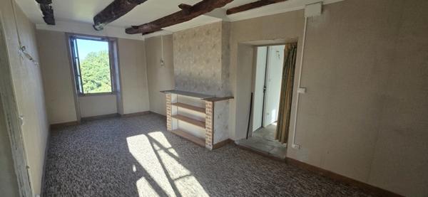 Maison à vendre 286 000 € Thenon 8 p 280 m² DPE D