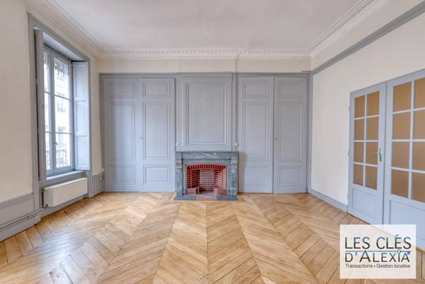 LYON 2e AINAY 107 m² – Ainay – Grand T3 avec potentiel T4