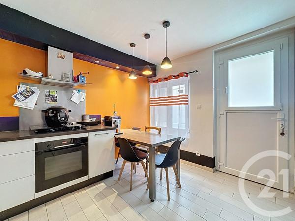 Maison à vendre  6 pièces - 108,34 m2 LA TOUR DU CRIEU - 09