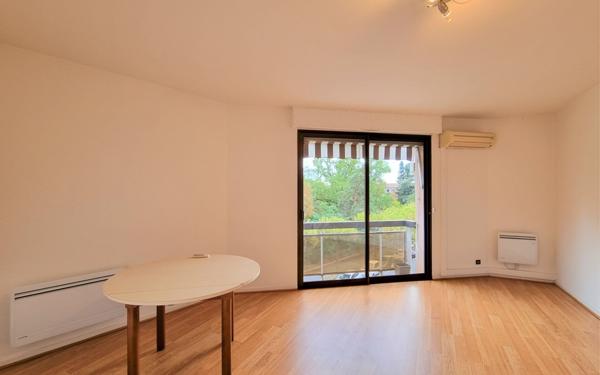 Appartement à louer    2 pièces • 52 m2 Albi