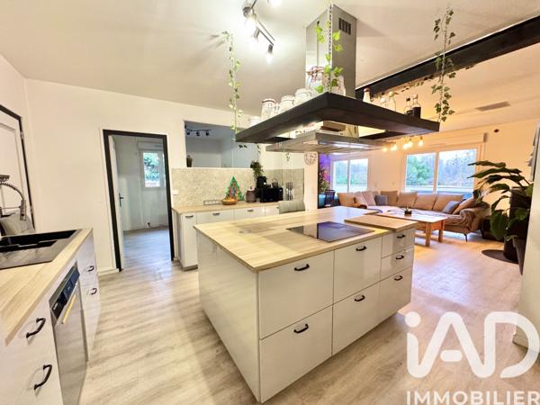Maison à vendre 6 pièces 140 m² Maisse