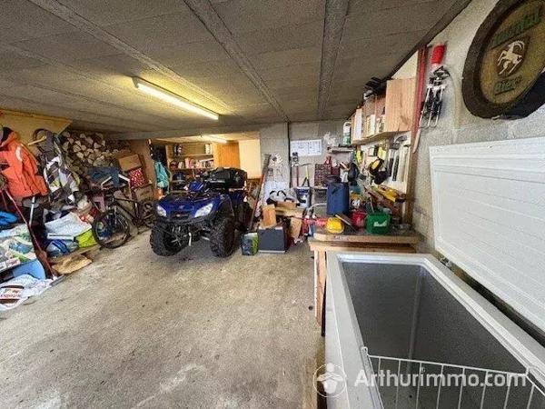 Vente Maison 9 pièces 167 m2 à Bians-les-Usiers