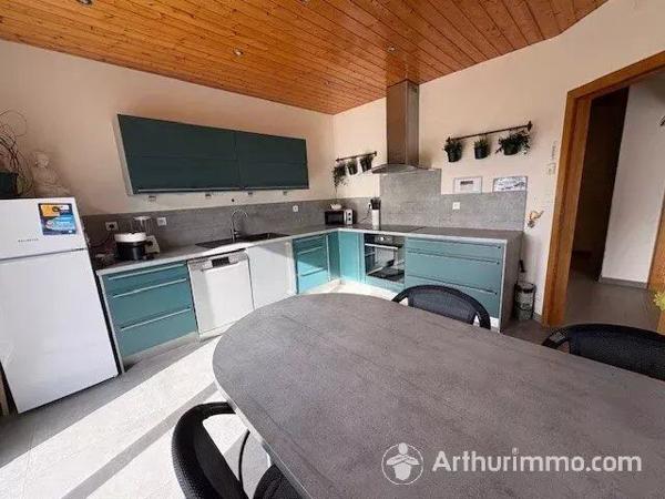 Vente Maison 9 pièces 167 m2 à Bians-les-Usiers