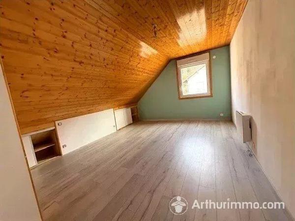 Vente Maison 9 pièces 167 m2 à Bians-les-Usiers