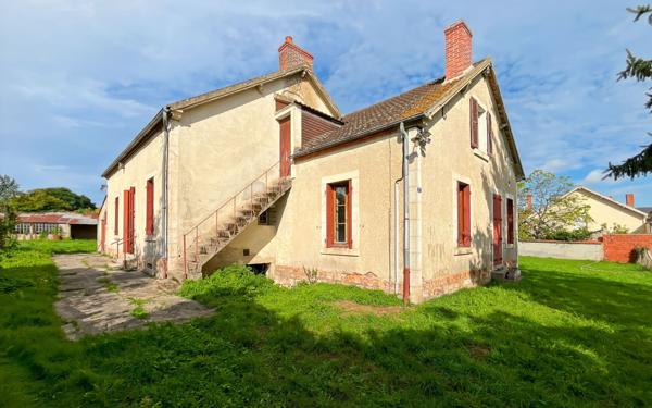 Maison à vendre    4 pièces •  Vallon-en-Sully