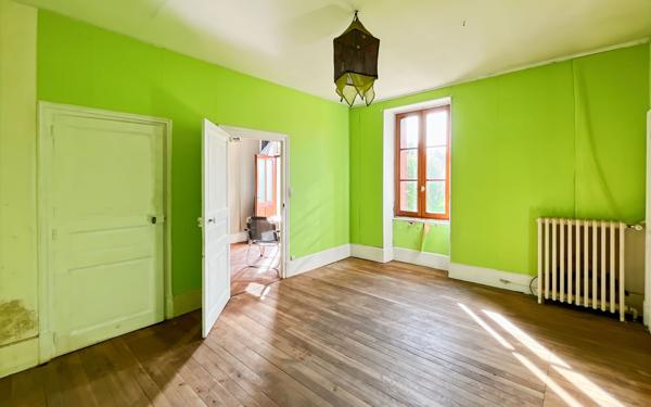 Maison à vendre    4 pièces •  Vallon-en-Sully