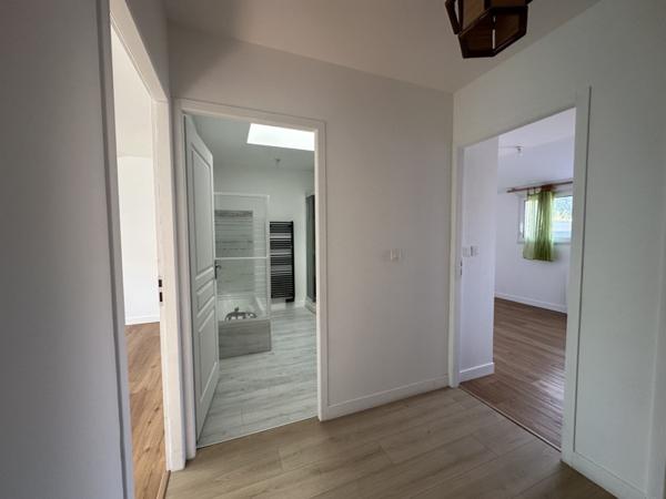 Maison à vendre 301 815 € Saint-Philbert-de-Grand-Lieu 6 p 152 m² DPE C