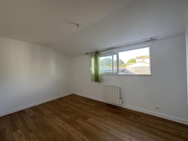 Maison à vendre 301 815 € Saint-Philbert-de-Grand-Lieu 6 p 152 m² DPE C