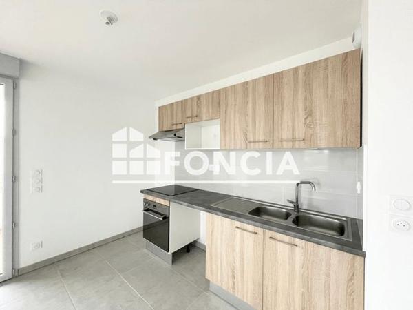 Location Appartement 3 pièces 64.2 m² - 33 AVENUE SIMONE VEIL Aussonne 31840