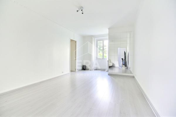 Appartement L Ile Saint Denis 3 pièce(s) 44.57 m2