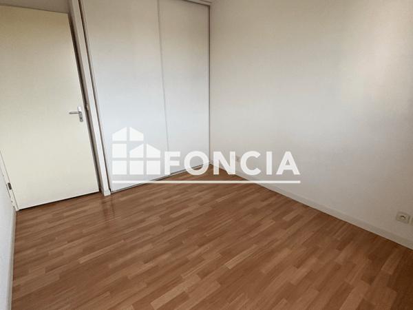 Location Appartement 3 pièces 63.78 m² - 218 BOULEVARD DE LA PAIX Pau 64000