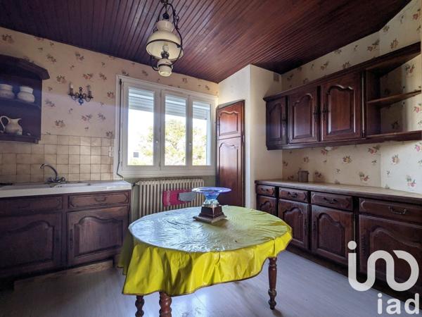 Maison 6 pièces de 139 m² à Basse-Goulaine (44115)