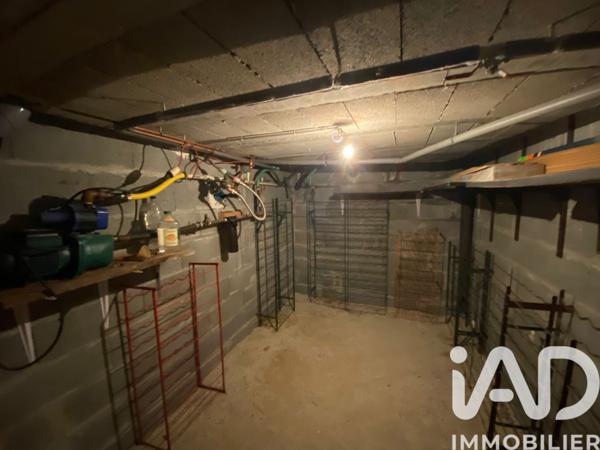 Maison à vendre 9 pièces 140 m² Saint-Martin-de-Saint-Maixent