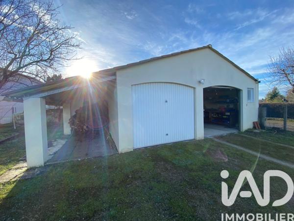 Maison à vendre 9 pièces 140 m² Saint-Martin-de-Saint-Maixent