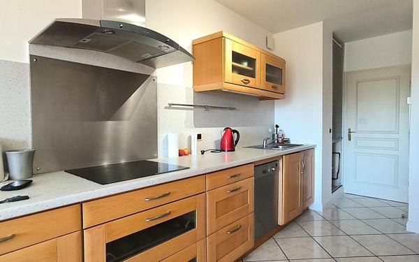 Appartement à vendre    4 pièces • 131,89 m2 Prévessin-Moëns