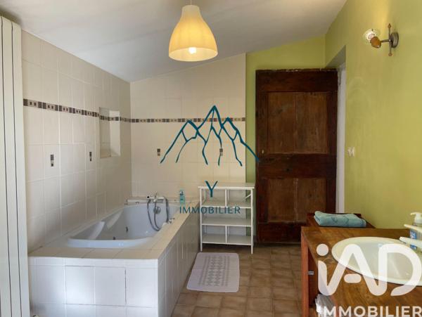 Location maison 5 pièces 120 m² Corenc