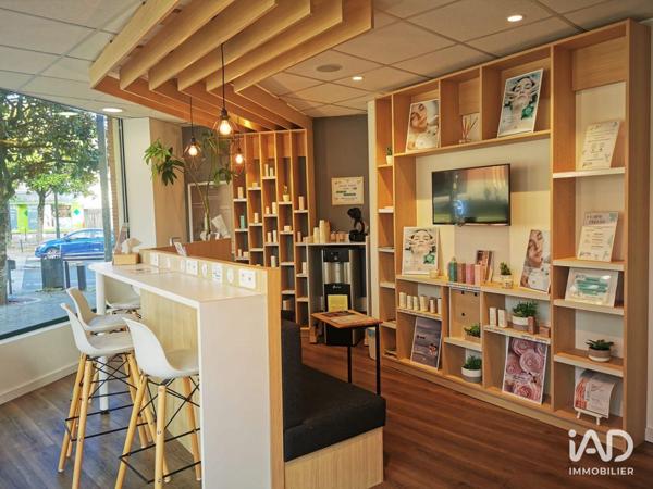 Location murs commerciaux  209 m² Nantes