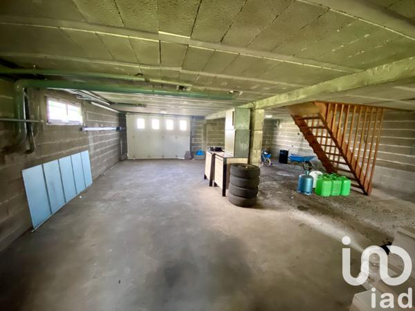 Maison à vendre 5 pièces 93 m² Saint-Hilaire-sur-Puiseaux