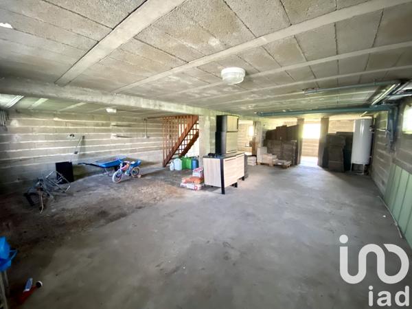 Maison à vendre 5 pièces 93 m² Saint-Hilaire-sur-Puiseaux