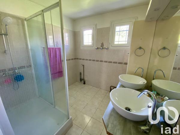 Maison à vendre 5 pièces 93 m² Saint-Hilaire-sur-Puiseaux