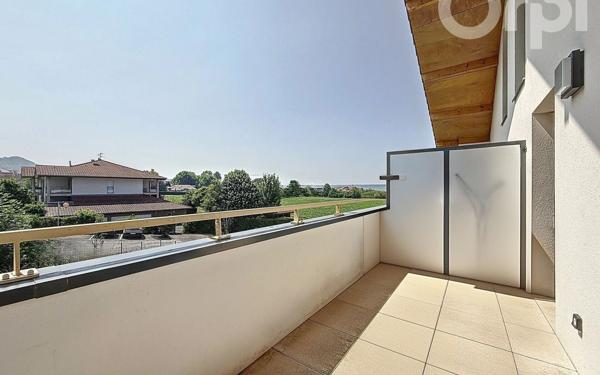 Appartement à vendre    3 pièces • 75 m2 Bons-en-Chablais