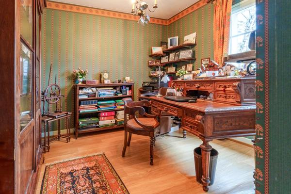 Maison à vendre 7 pièces SAINT CYR SUR LOIRE (37)