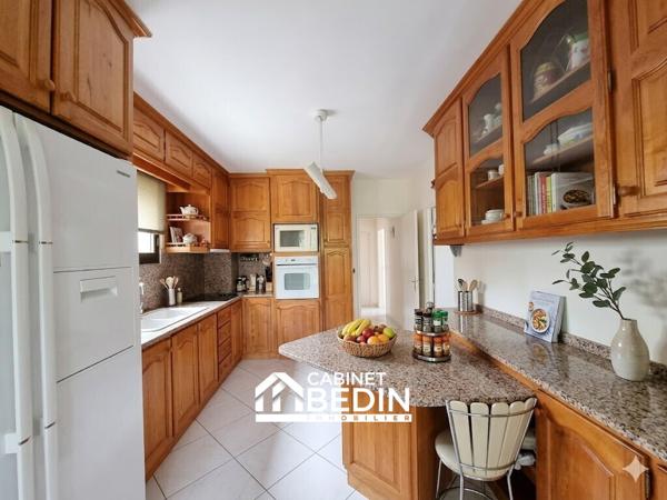 Vente Maison 6 pieces Pessac 5 chambres