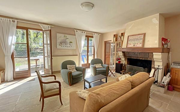 Maison à vendre    7 pièces • 207,83 m2 Gif-sur-Yvette