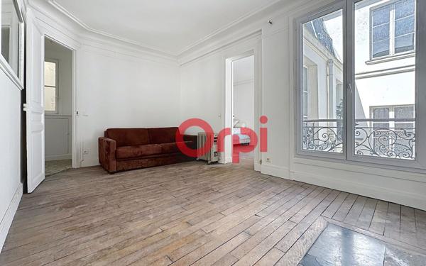 Appartement à vendre    2 pièces • 43 m2 Paris 16