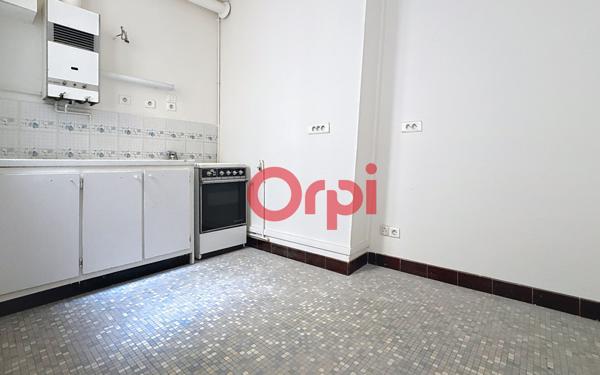 Appartement à vendre    2 pièces • 43 m2 Paris 16