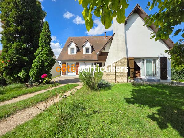 Vente Maison160 m² - 6 Pièces - VILLENEUVE SUR YONNE (89500)