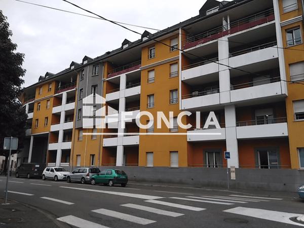 Location Appartement 3 pièces 52.6 m² - 19 AVENUE HOCHE Tarbes 65000