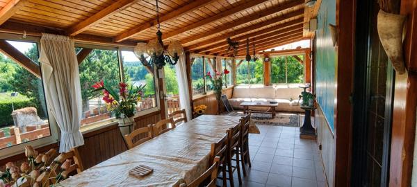 Pavillon sur sous-sol