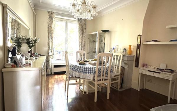 Appartement à vendre    4 pièces • 60 m2 Clichy