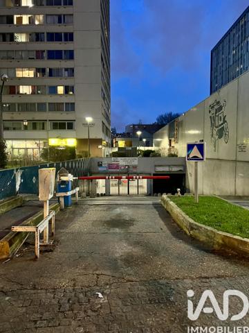 Parking à vendre 13 m² Paris 13