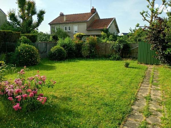 SAINT-HERBLAIN - Maison de plain-pied de 97,92m², 3 CH, garage et terrain de 489m²